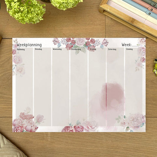 Weekplanning - Pioenrozen: Plan je week in stijl met dit notitieblok, gedecoreerd met levendige pioenrozen. Organiseer je taken en afspraken voor een productieve en georganiseerde week.