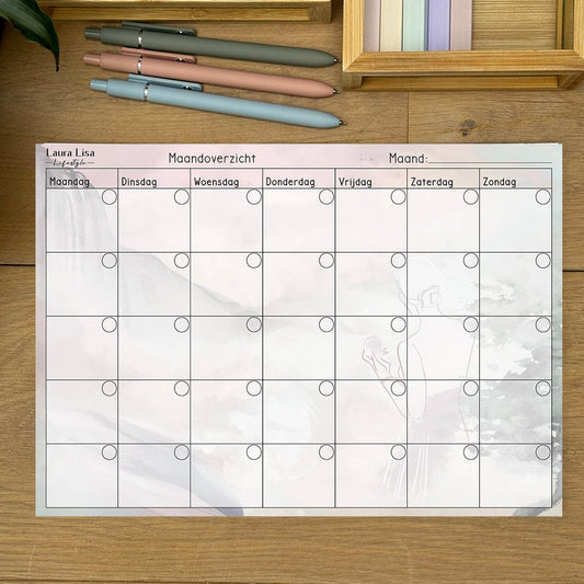 Maandoverzicht - Illusion: Creëer een overzichtelijk maandschema met dit notitieblok in illusion design. Behoud controle over je maandplanning en werk gestructureerd naar je doelen toe.