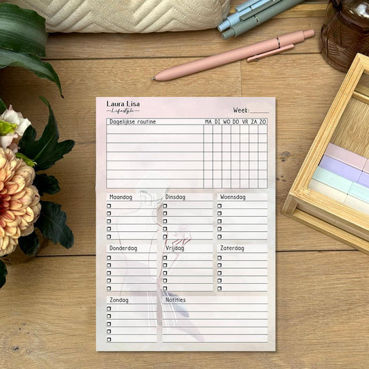 Blanco Schema - Illusion: Creëer een overzichtelijk schema voor je wekelijkse taken met dit notitieblok in illusion design. Behoud controle over je weekplanning en werk gestructureerd naar je doelen toe.